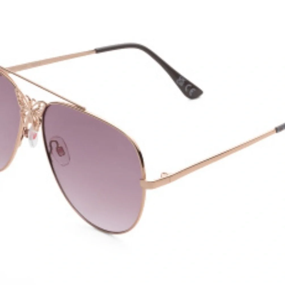 Betsey Johnson chic pink